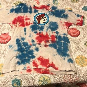 Bucees firework shirt size large
